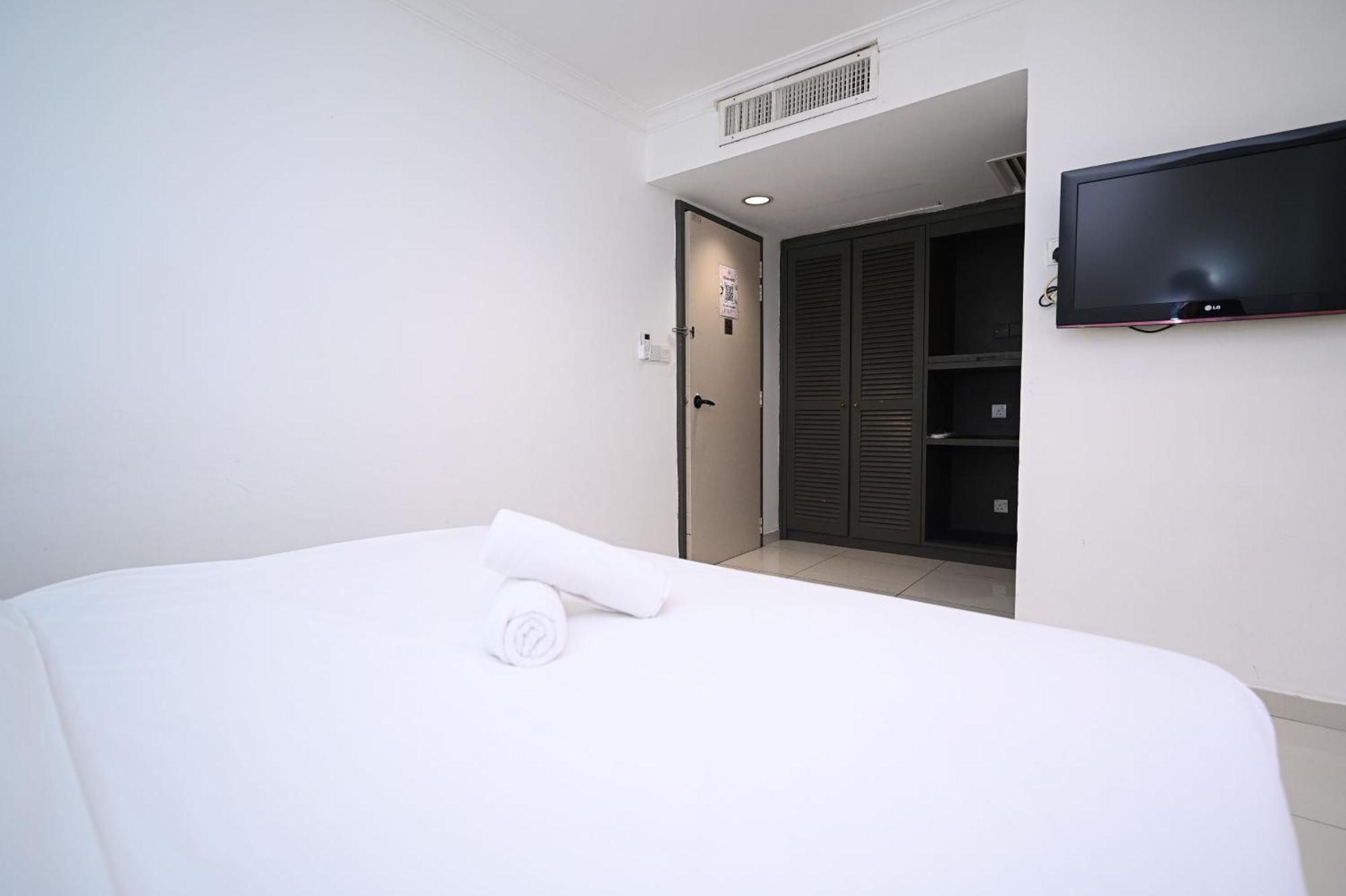 Kingston Hotel 6 - Changkat, Bukit Bintang Куала Лумпур Екстериор снимка