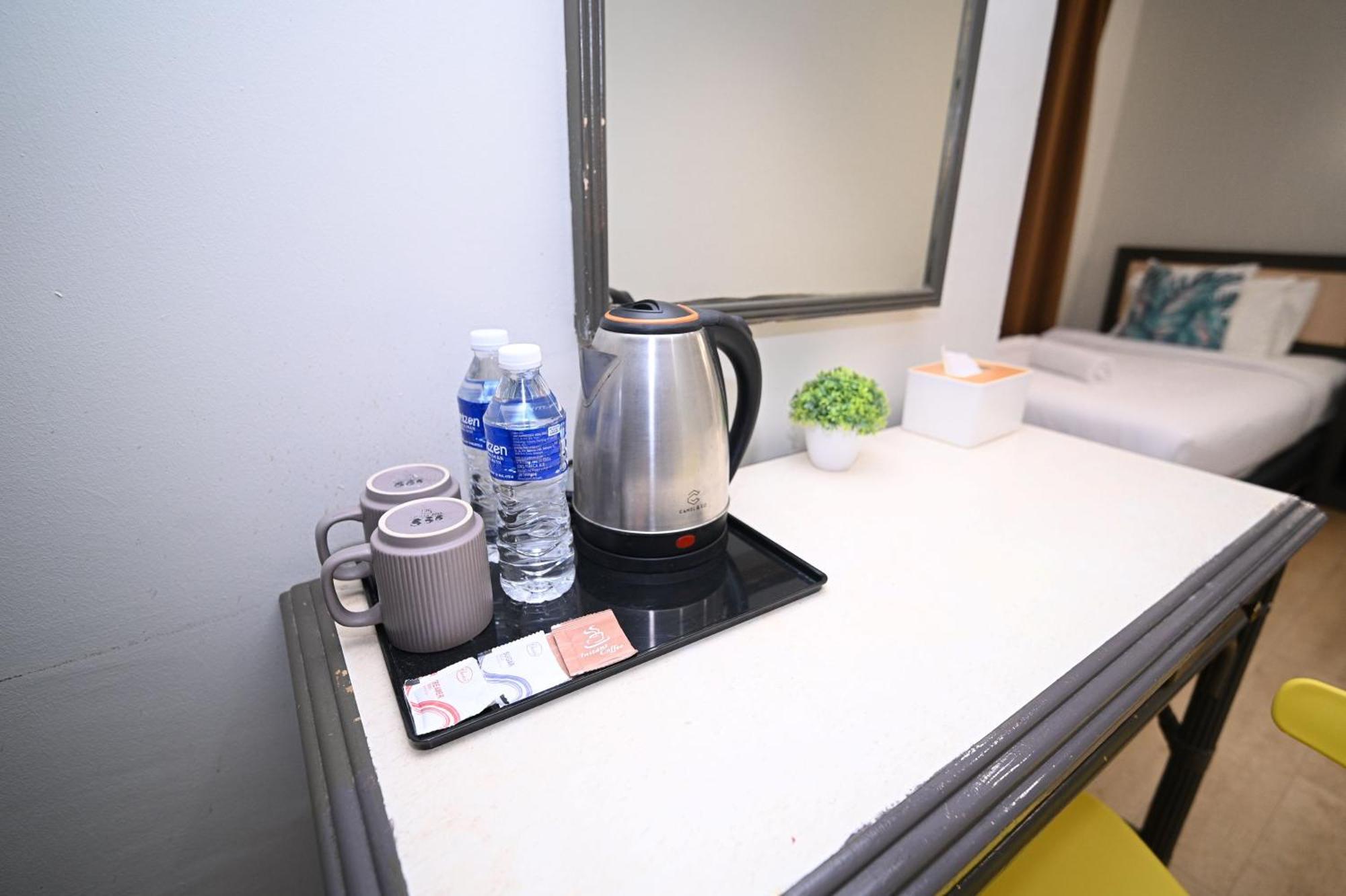 Kingston Hotel 6 - Changkat, Bukit Bintang Куала Лумпур Екстериор снимка