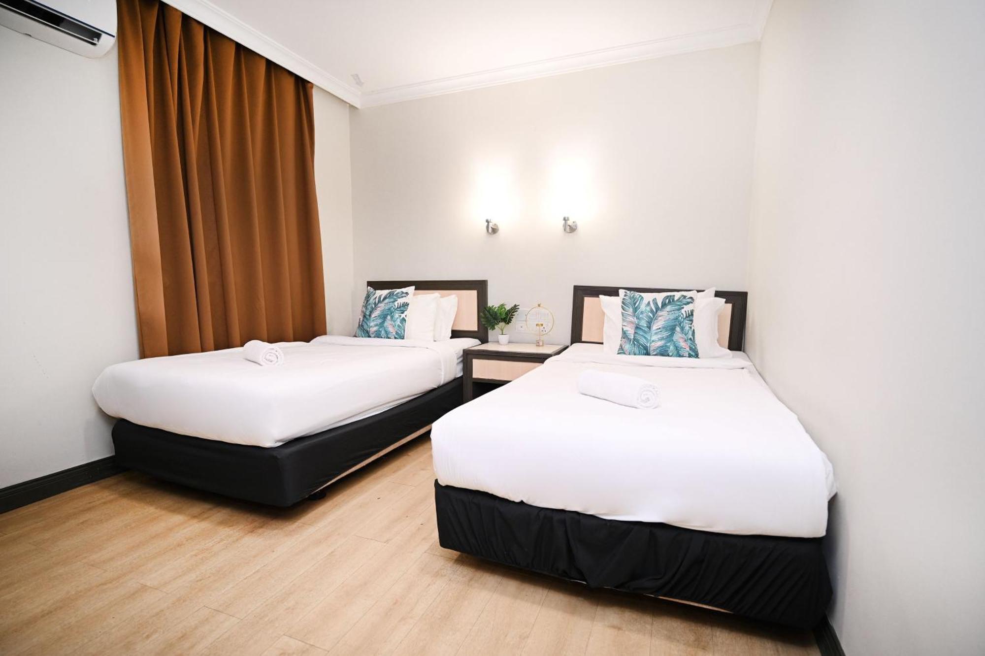 Kingston Hotel 6 - Changkat, Bukit Bintang Куала Лумпур Екстериор снимка