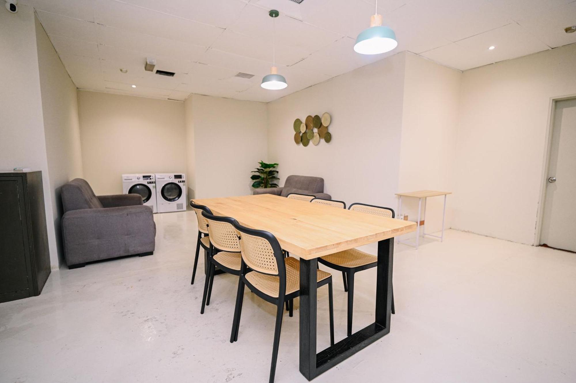 Kingston Hotel 6 - Changkat, Bukit Bintang Куала Лумпур Екстериор снимка